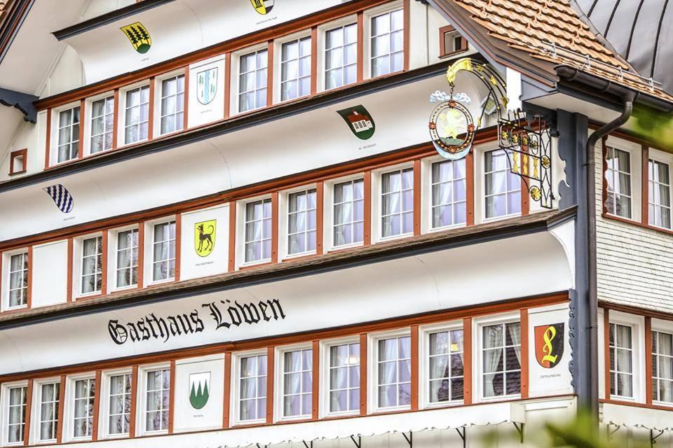 Gasthaus Loewen Hotell Hemberg Exteriör bild